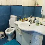 Lovely With Balcony Бухарест