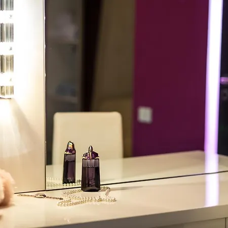 Appartement Lovely With Balcony Bucarest